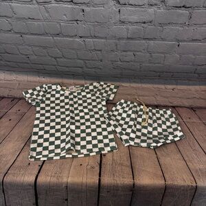 Little One Shop Checker Print 2 Piece Outfit